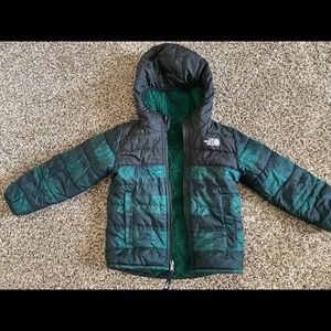 North Face (reversible) winter coat-4T